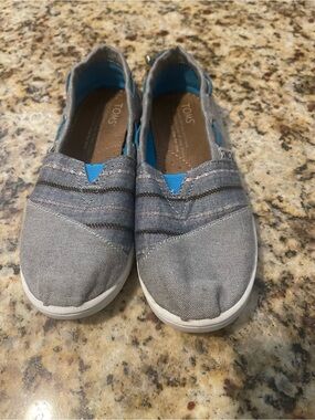 Toms Girls Gray Canvas Slip-On Sneakers with Blue Accent